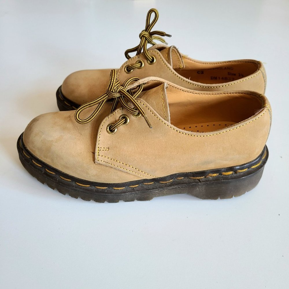 Dr. Martens The Original Made in England Air Cushion Sole suede lace up shoes. - Picture 9 of 9